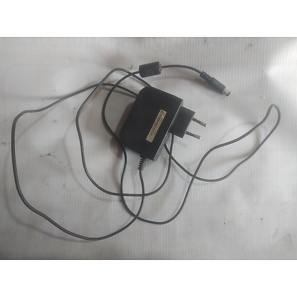 Adaptor LG Original 12V 2A Switching Power Adapter DC Jack 5.5x2.1mm Bekas Normal Cocok STB Router C