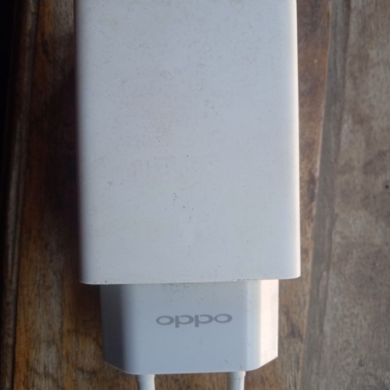 adaptor original seken bawaan hp oppo 2A