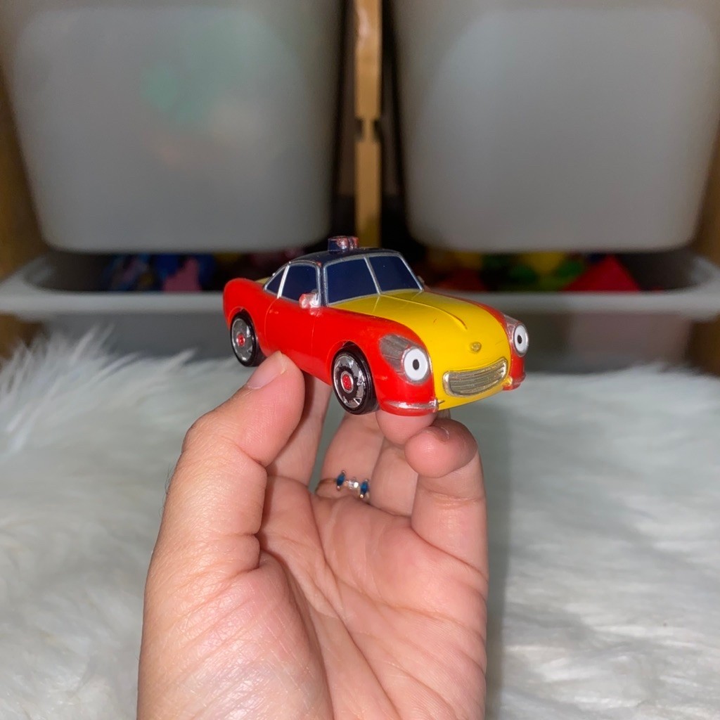 Iconix Tayo The Little Bus Mini Friends Lucy Original – Mini Figur Karakter Lucy (Topi Penyihir Pata