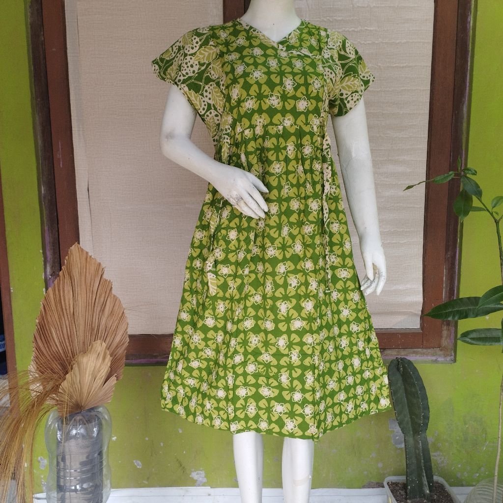 Daster Lupita BN 050, Qonita (Ld100, PB110) Batik Pekalongan