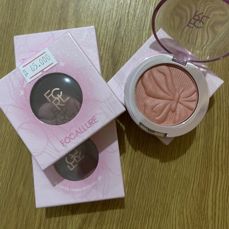 Blush focallure