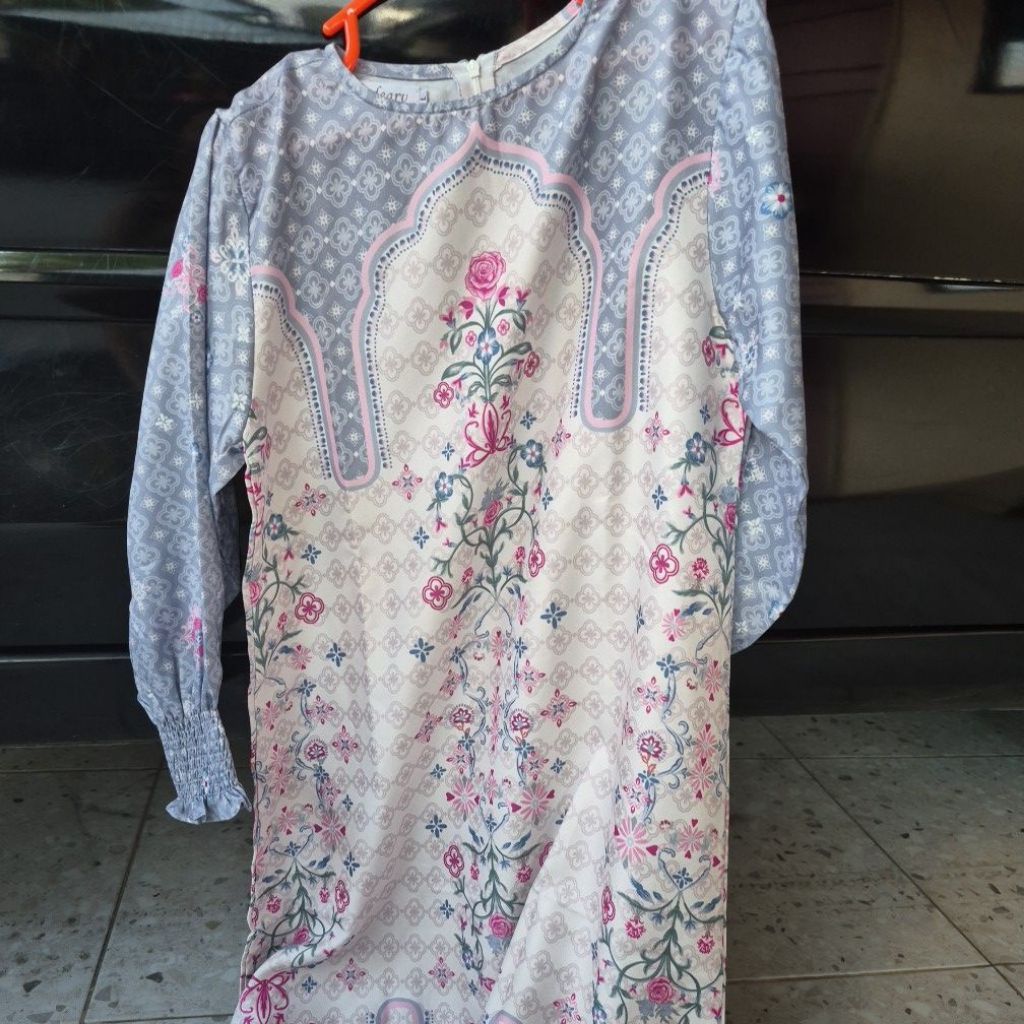 gamis biru muda