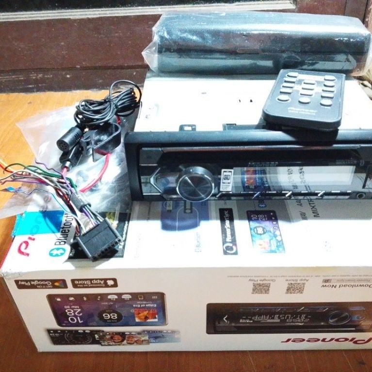 Head unit single din Pioneer DEH-S4250BT copotan