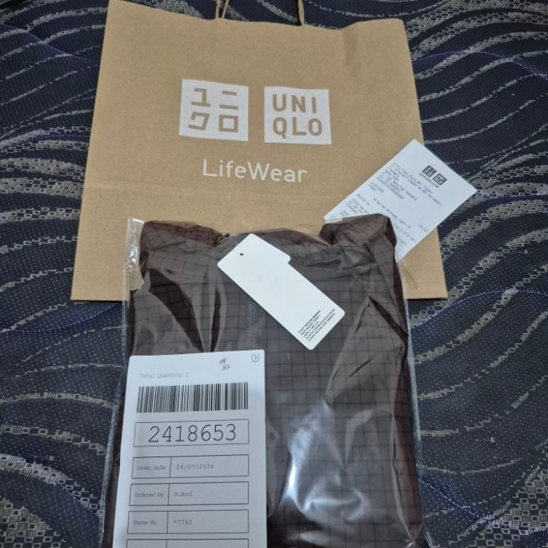 uniqlo  jaket uv protection