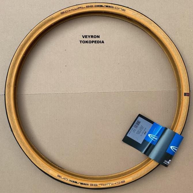 Schwalbe ONE 451  Tan Wall