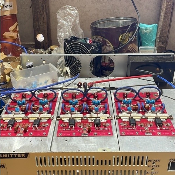 Boster VHF 3kw  menggunakan mosfet sat290