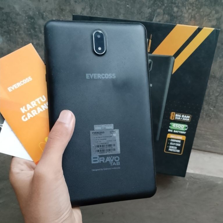 Tablet EVERCOSS BRAVO 4G, RAM 4/32GB MINUS BACA DESKRIPSI
