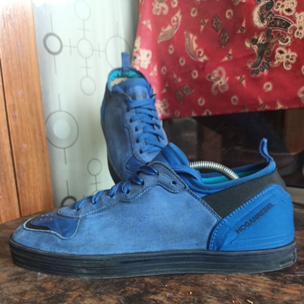 sepatu Hogan size 9/43
