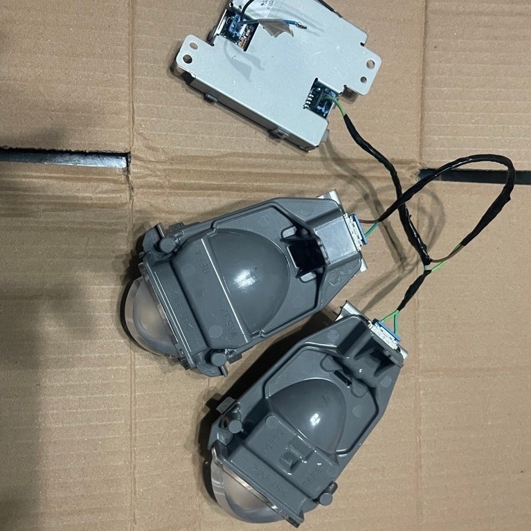Projie Projector OEM Mitsubishi Xpander