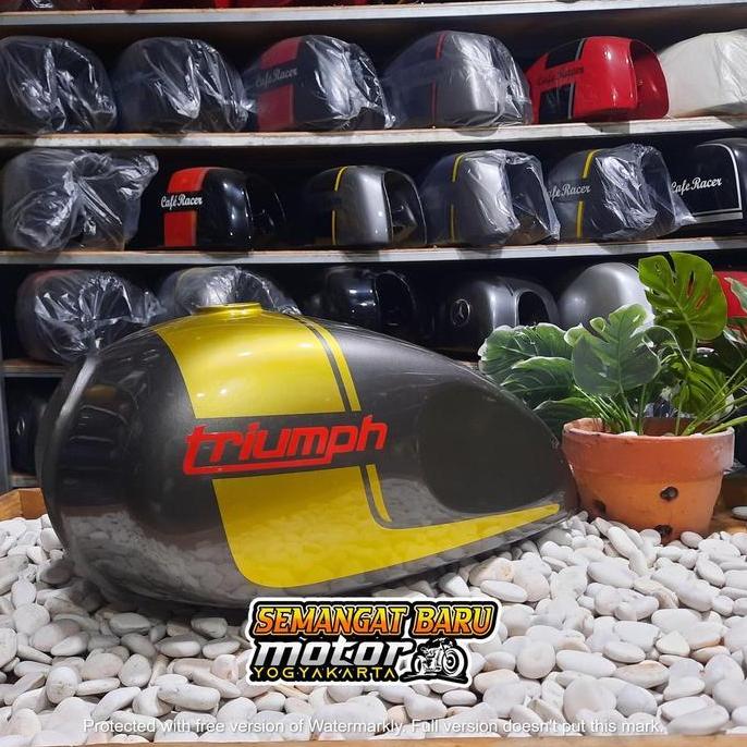TANGKI JAPSTYLE TRIUMPH UNTUK MEGAPRO TER SCOIO