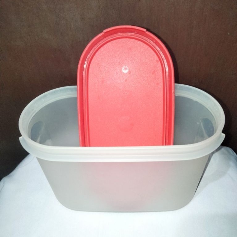MM Oval Tupperware PL