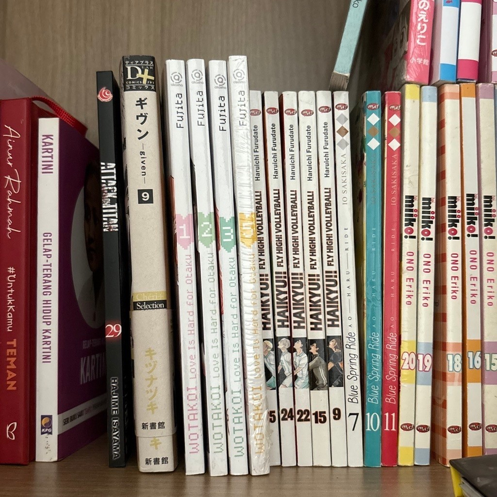 Preloved Komik | Manga | Haikyu | Attack on Titan | Wotakoi | Blue Spring Ride
