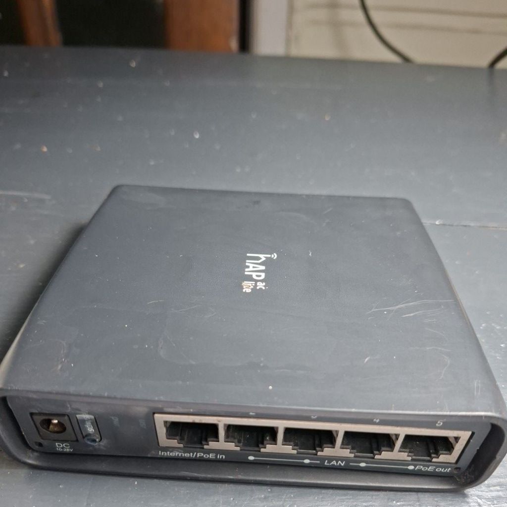 MIKROTIK RB952ui hAP ac lite