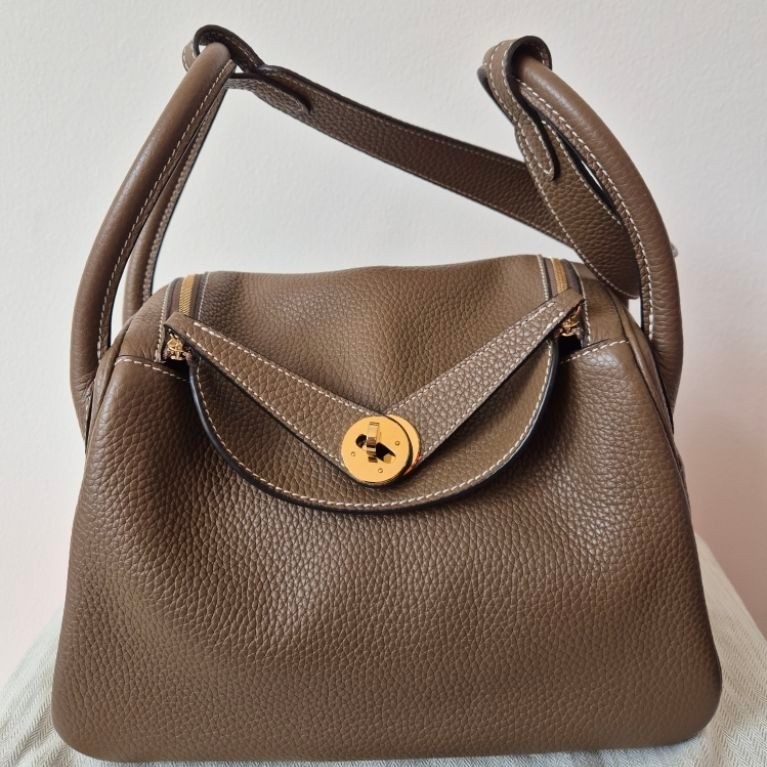 Preloved tas kulit asli (no brand) Herm** Lindy Look a Like, Kondisi excellent, warna taupe