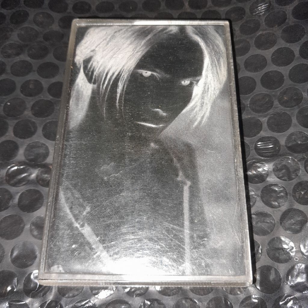 kaset hyde 666 / vocalis larc en ciel