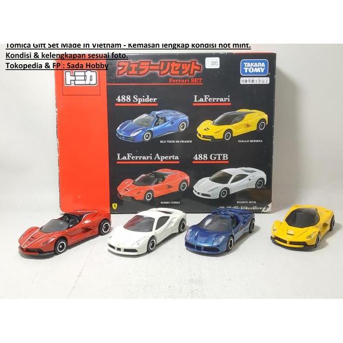 TOMICA GIFT SET FERRARI 4PCS FERARI 488 SPIDE, LAFERRARI, LAFERRARI APERTA & 488 GTB HS99