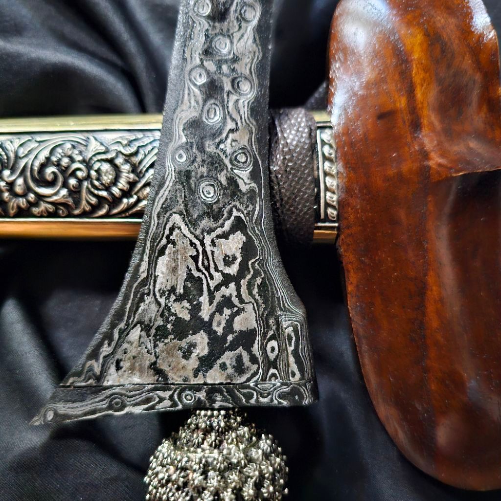 Keris Brojol II Rojo Gundolo Pamor Udan Mas
