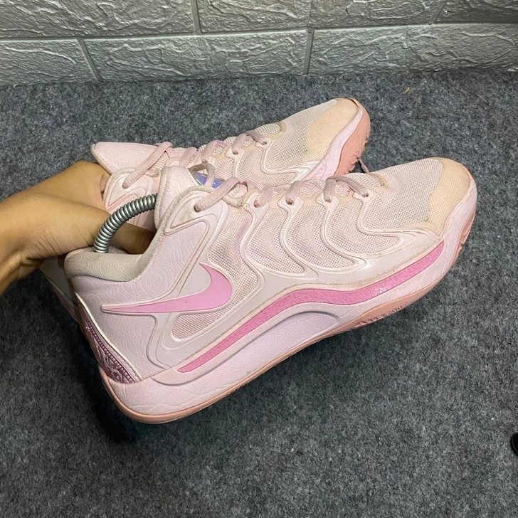 sepatu basket nike KD 17 pink US7 25cm