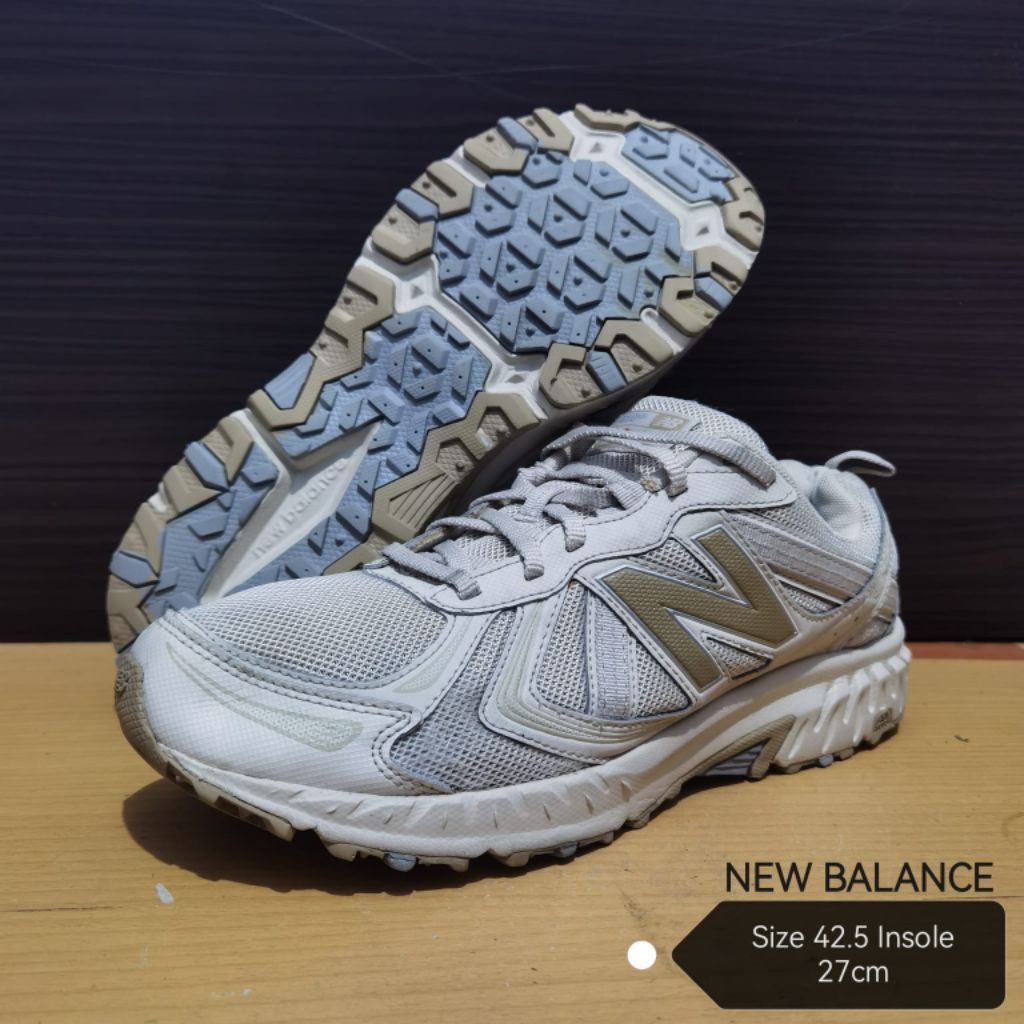 New Balance 410 v5 42.5