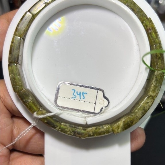 Gelang green garnet soft bangle