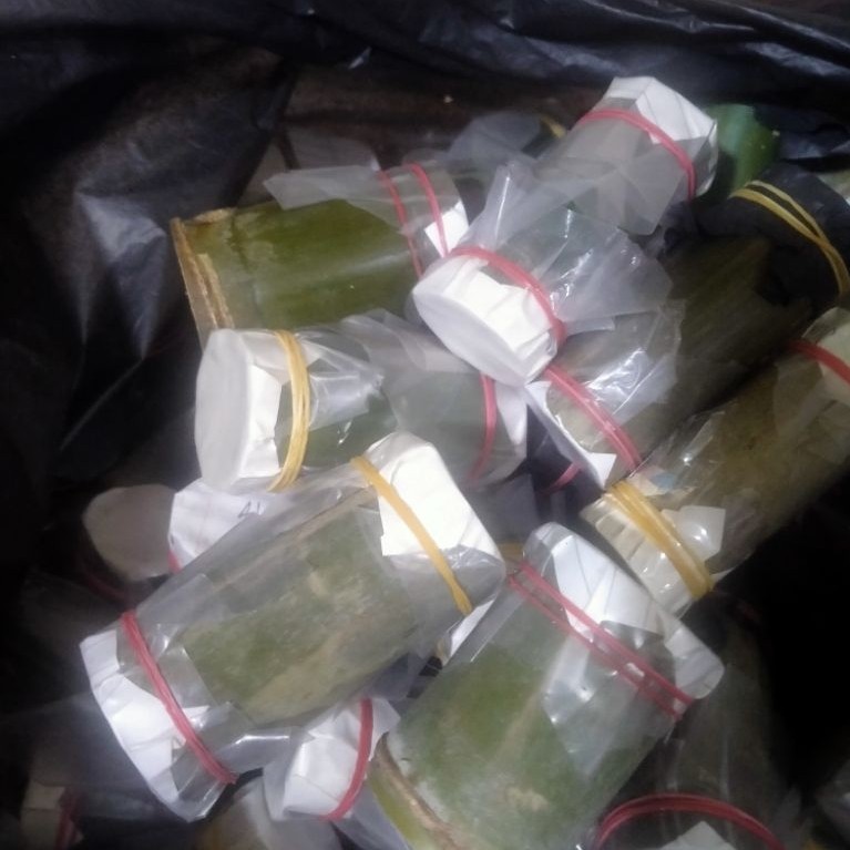 Ulat bambu(isi30)umpan pancing
