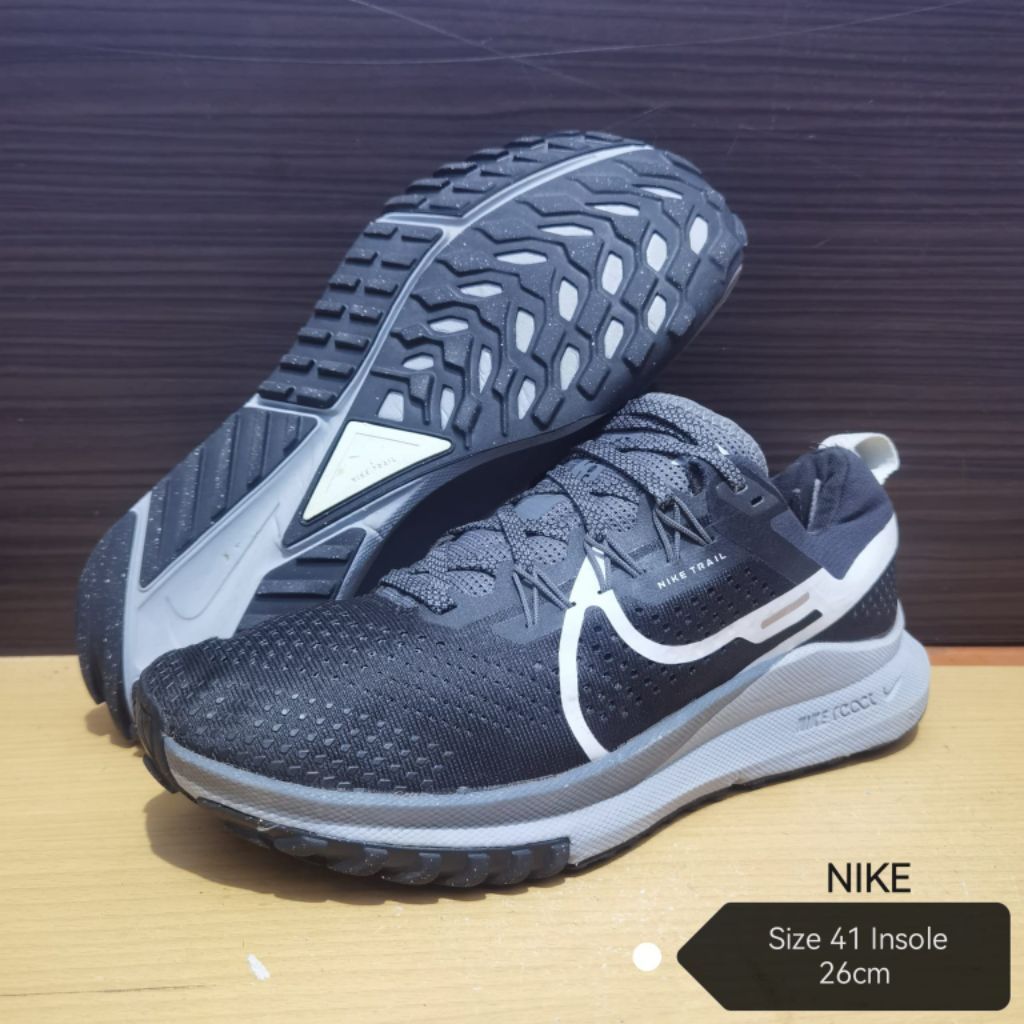 Nike React Pegasus Trail 4 41