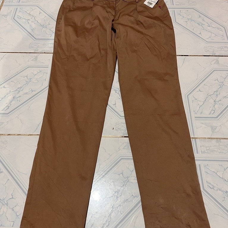 celana wanita coklat ada defect