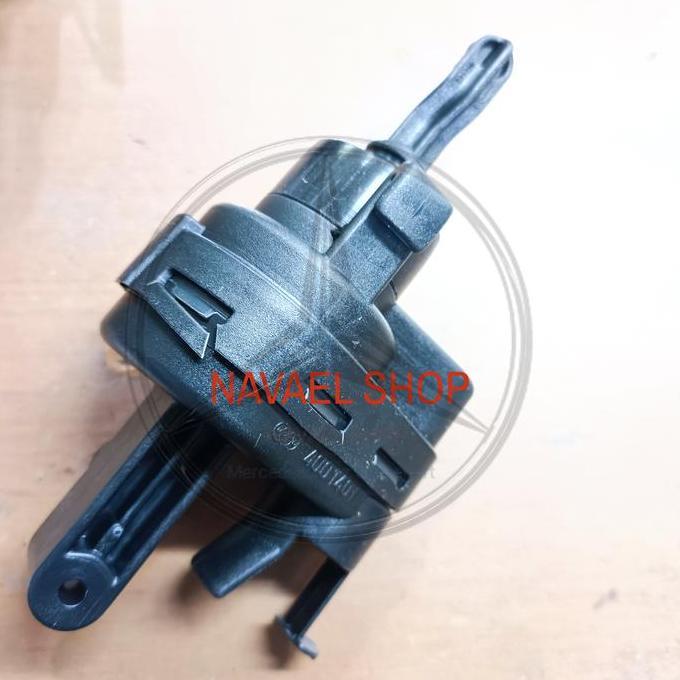 Front Door lock vacuum element W202 a2028001275 vakum pintu mercy cibo vakum pintu W202