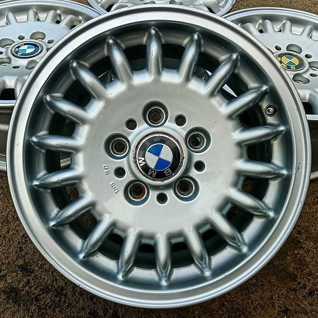 Velg Oem Bmw Style 13 Seri 3 E36 R15 Pcd 5x120 Lebar 7 ET47 Original Italy