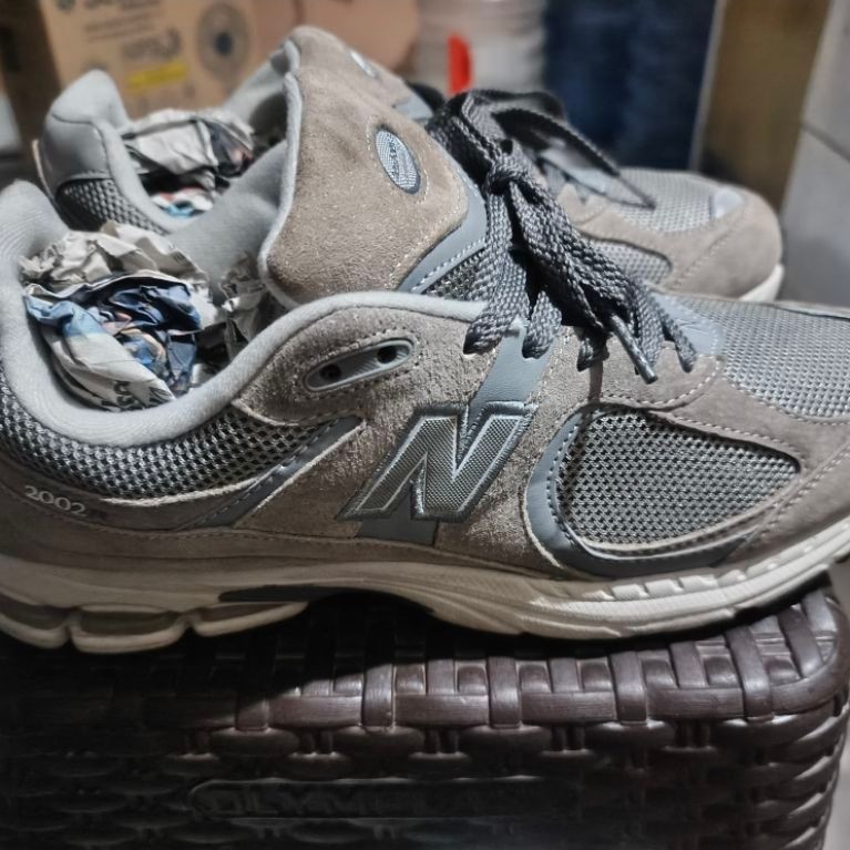 Sepatu Second Nb 2002R Size 45 insol29