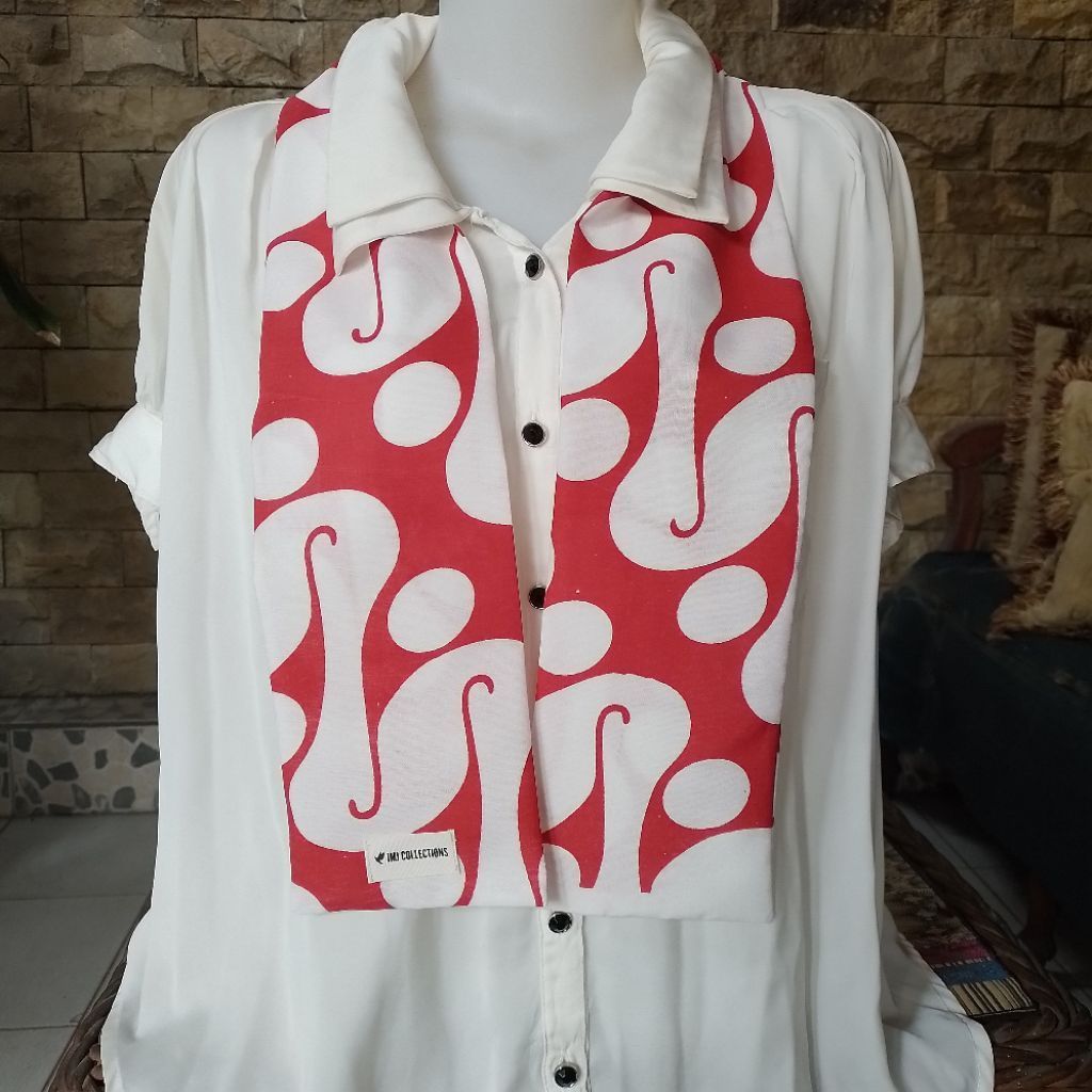 Syal/selendang/cukin batik merah putih