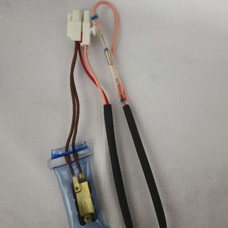 Defrost Fuse kulkas Sharp / Bimetal kulkas Sharp /Defrost Kulkas Sharp /Thermofuse Kulkas Sharp