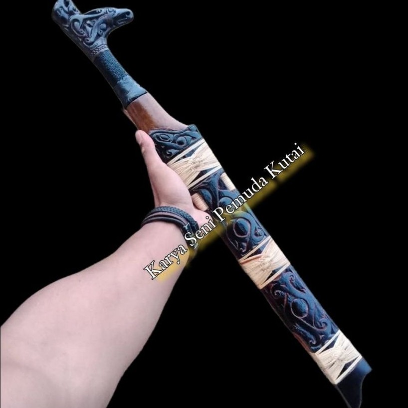 Mandau Tempilan Kalimantan Full Set