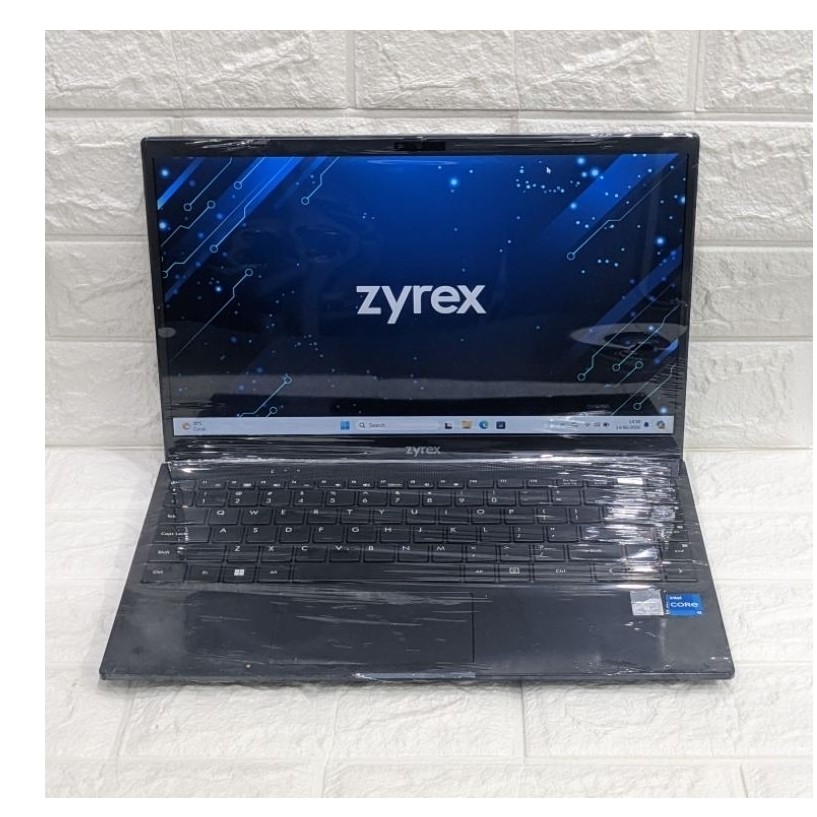 Laptop Zyrex cruiser 20 1425U-16SSP-3 Intel core i5-1235U RAM 16GB SSD 256GB