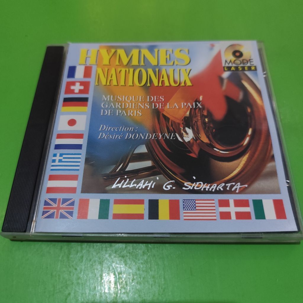 CD Import HYMNE'S NATIONAUX