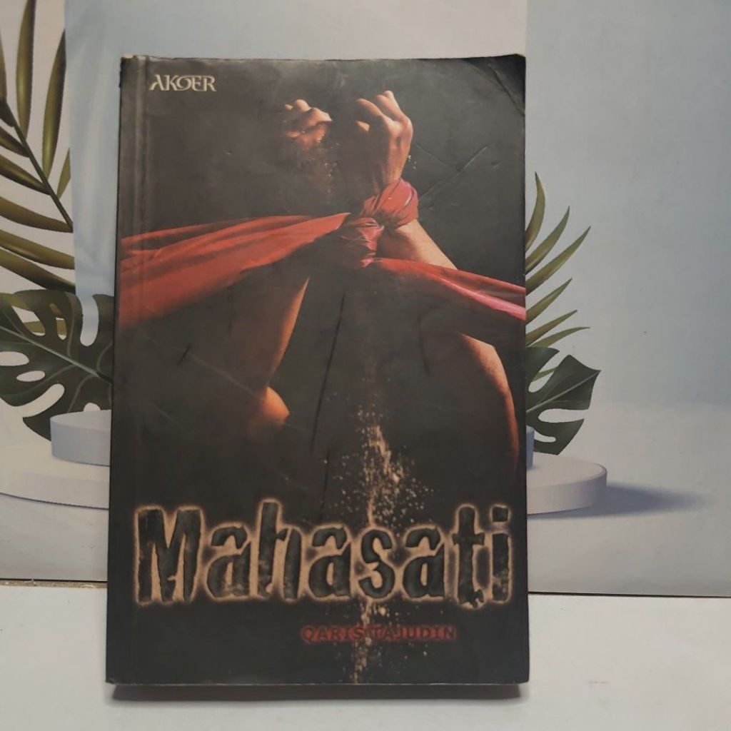 Novel Fiksi Romance Sejarah Mahasati Original Preloved