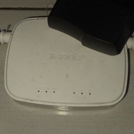 Router Tenda N301
