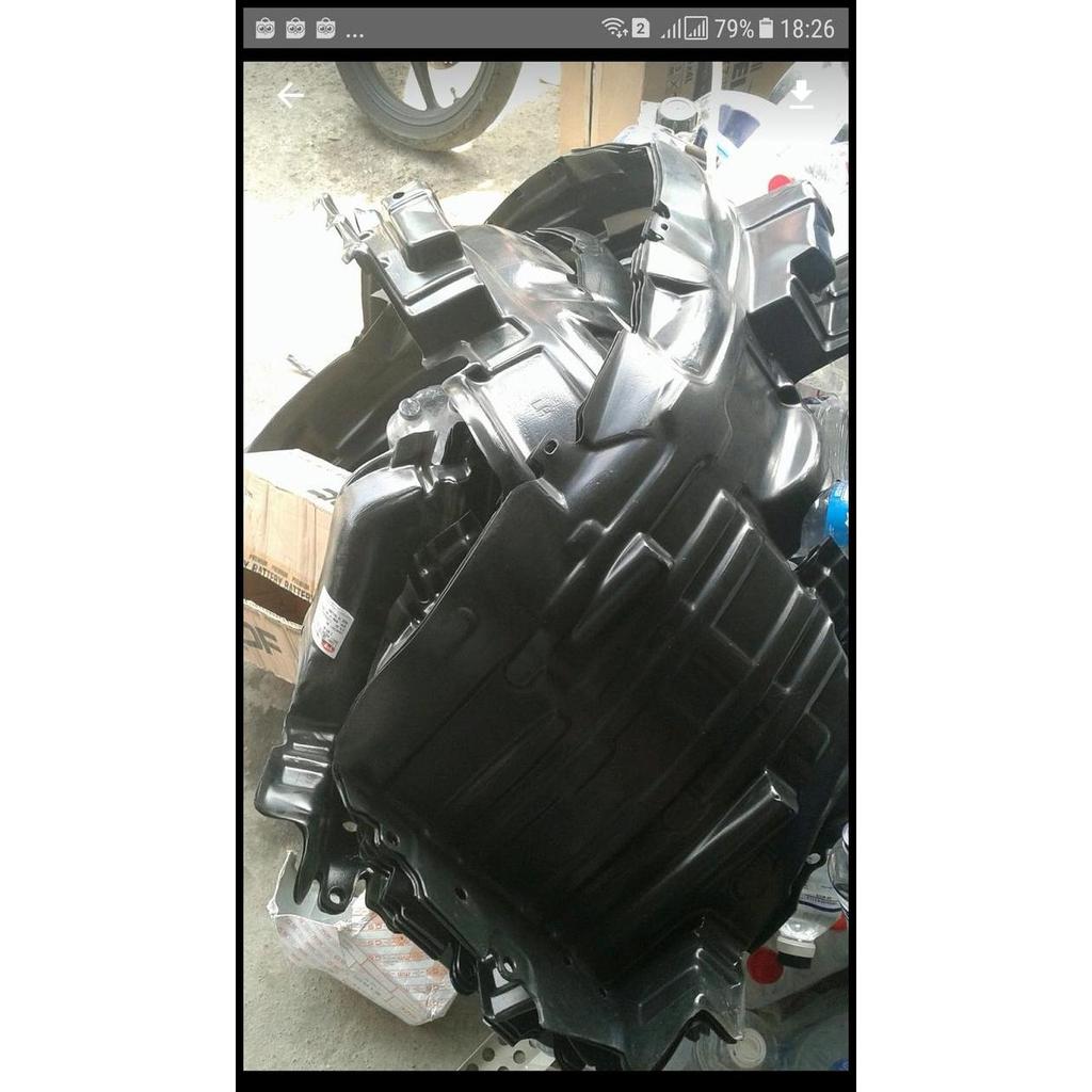 BEST DEAL LINER FENDER TUTUP ATAS BAN AVANZA LAMA TIPE S 