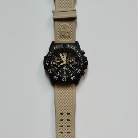 jam tangan pria Luminox Original Swiss