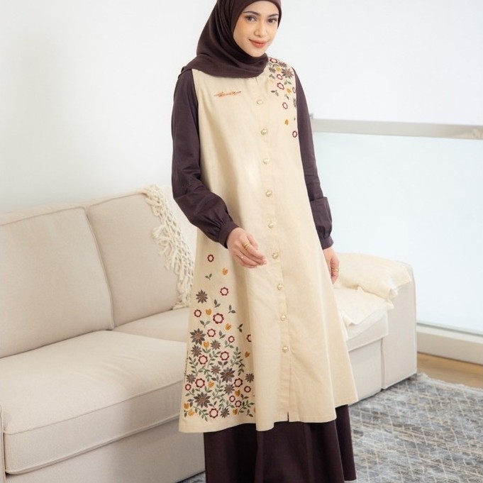 Dannis/ D’hazel/ Dannis terbaru/ Dannis promo/ Dannis sale