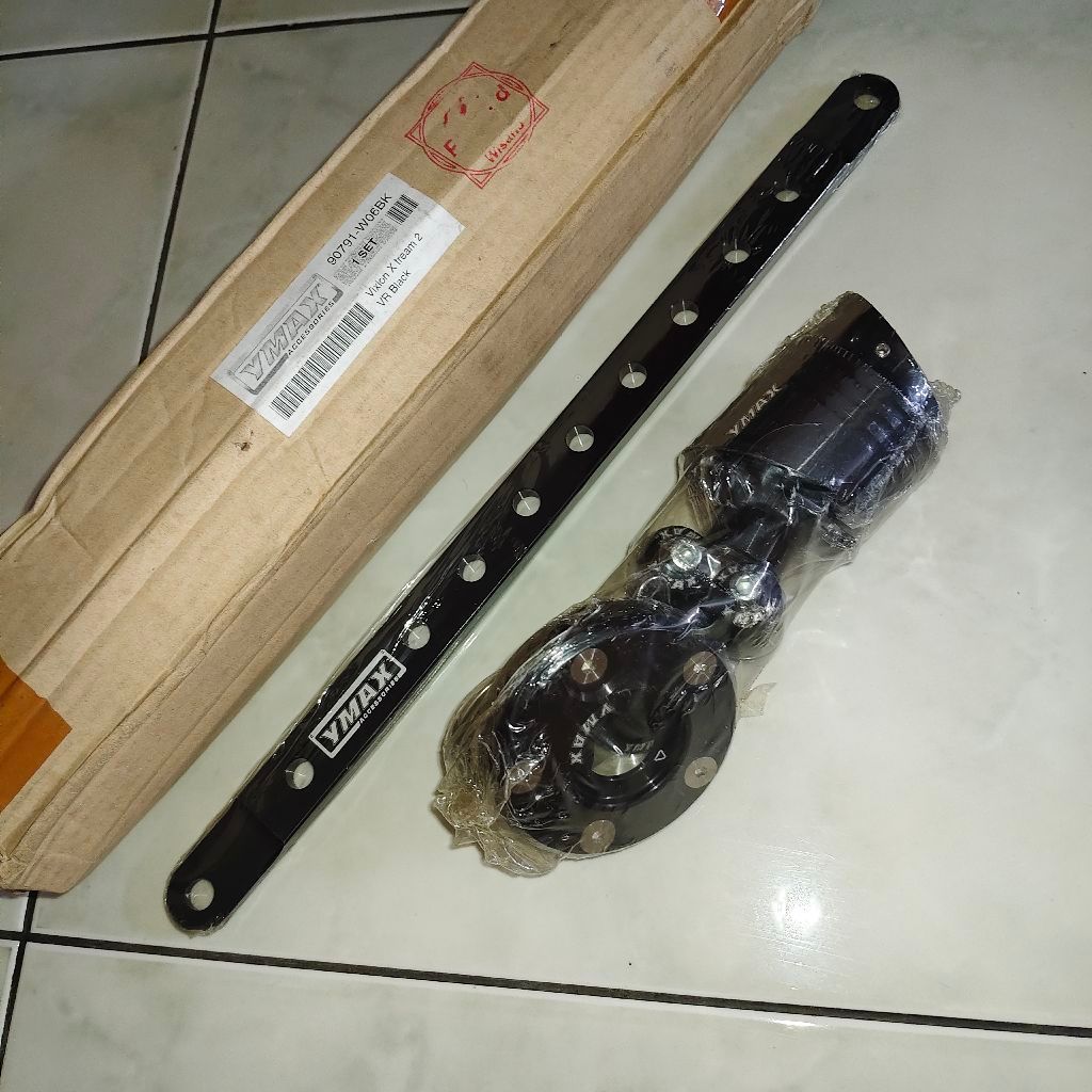 90791-W06BK Aksesories Variasi YMAX Yamaha VIXION 150 old EXTREAM 2 (BLACK) Hitam ori YMAX
