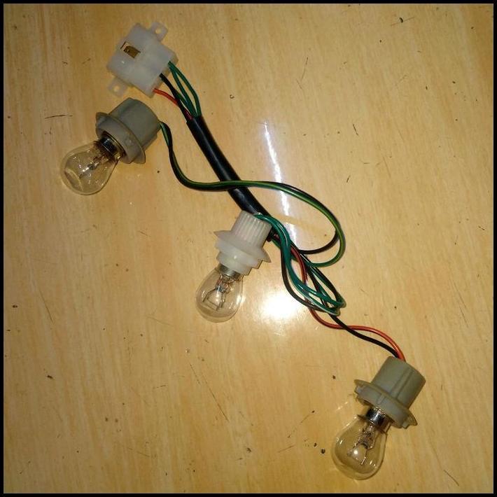 GRATIS ONGKIR LAMPU STOP KIRI ASSY MAZDA VANTREND 