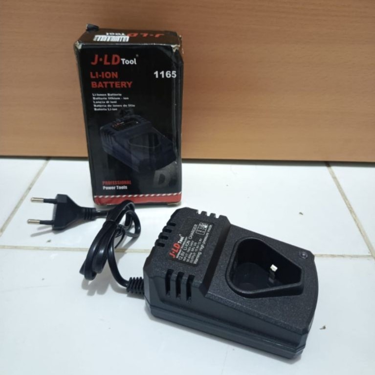 JLD Charger Duduk Bor Baterai 12V Original Fast Charging