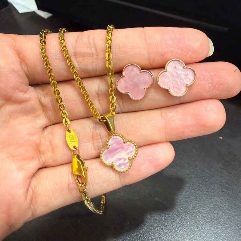 one set clover,kalung titanium,anti cuping
