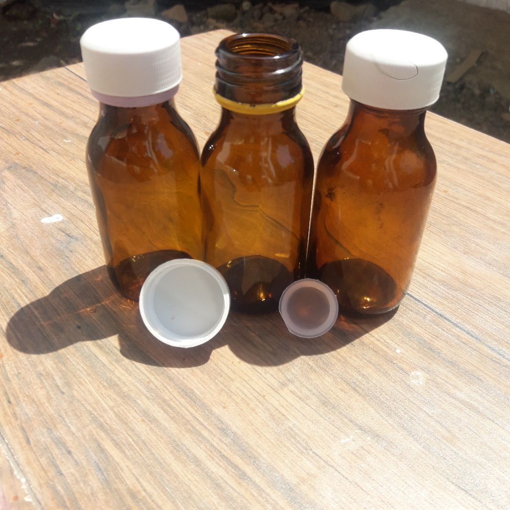 Botol kaca (amber) bekas sirup anak (ukuran 60ml) sudah bersih + tutup plastik luar dalam