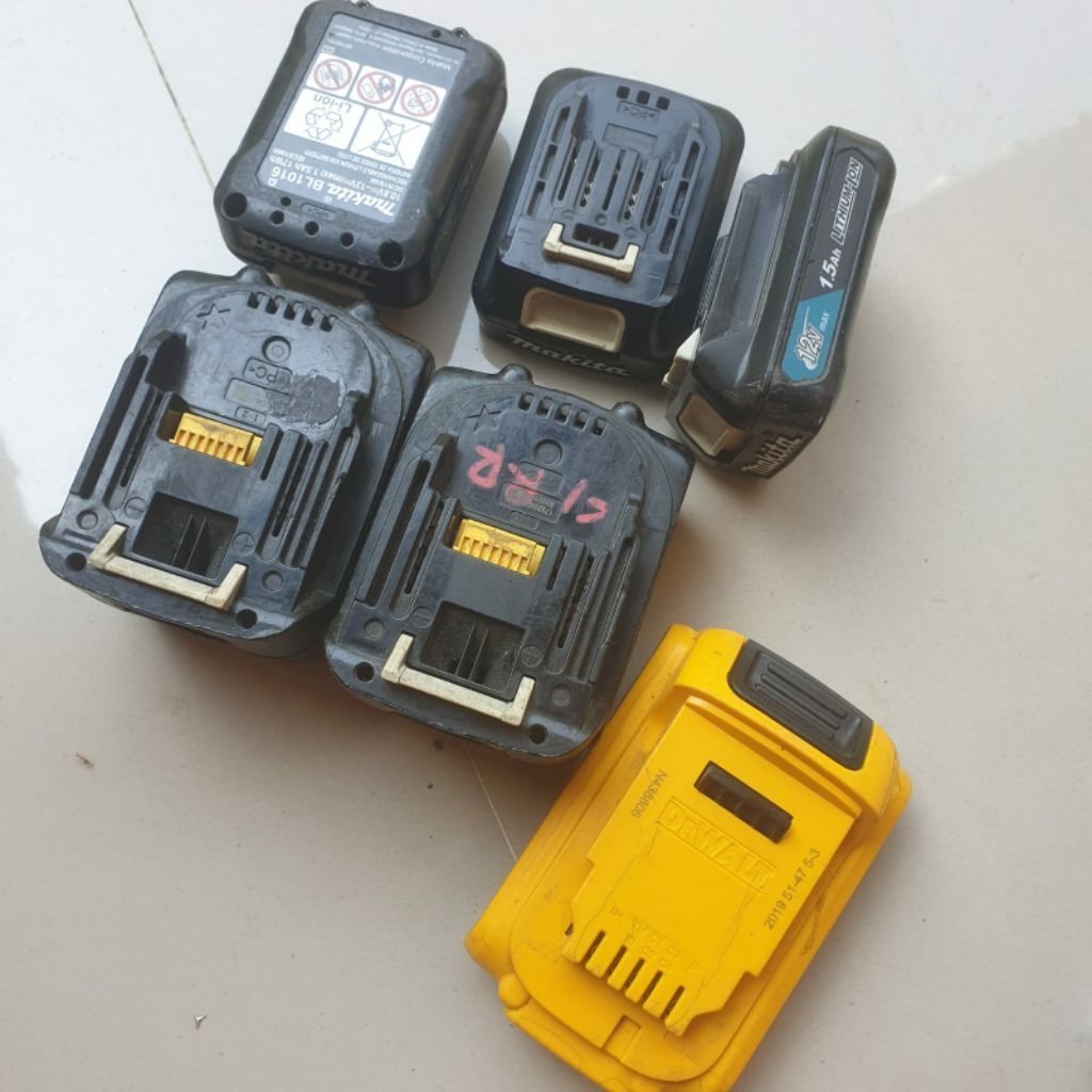 casing baterai makita dewalt