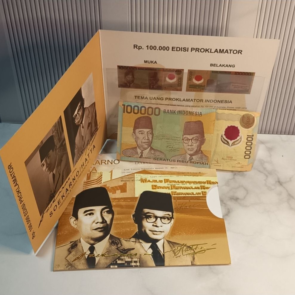 paket uang kuno 100000 soekarno hatta beserta folder