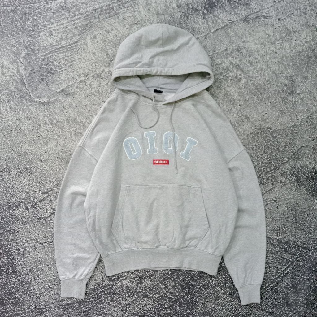 Jaket Hoodie pria 5252 BY OIOI big logo bordir abu abu casual boxy murah size xl
