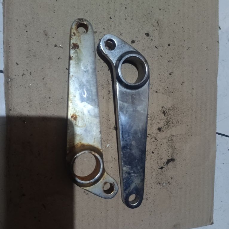 brecket kaliper dan rem belakang Binter mercy chrome
