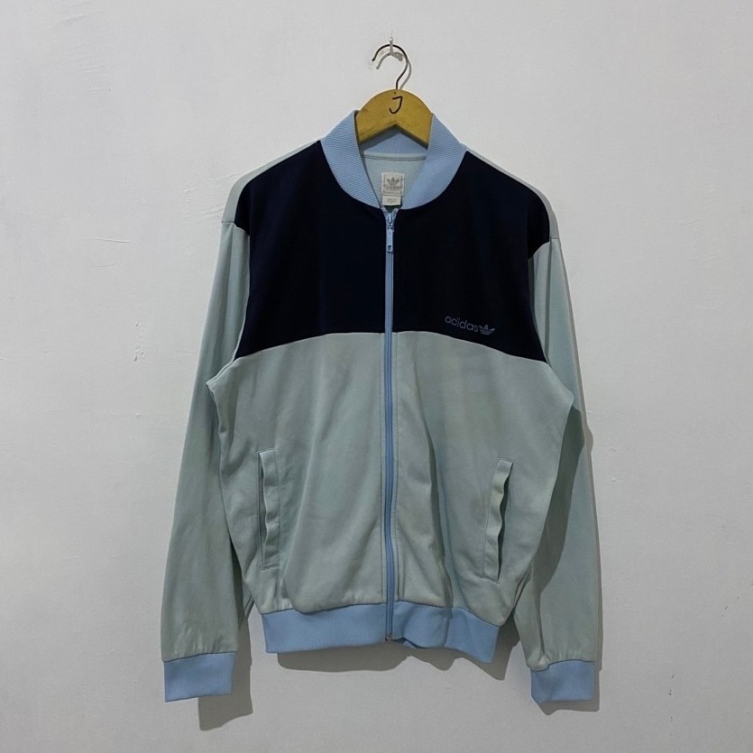 tracktop Adidas bunga bordir casual